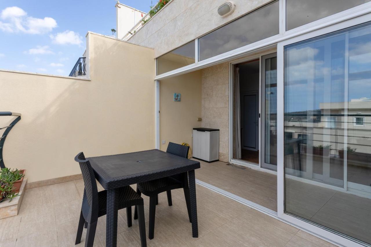 Sea View Apartment In St Paul'S Bay San Pawl il-Baħar Zewnętrze zdjęcie